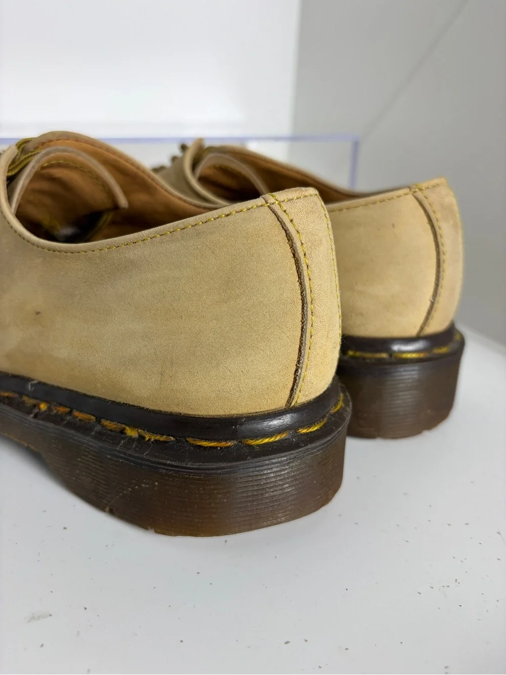 VTG Dr Martens Made In England 1461 Tan Nubuck Lace-Up Oxfords UK 5 / US 7-Women